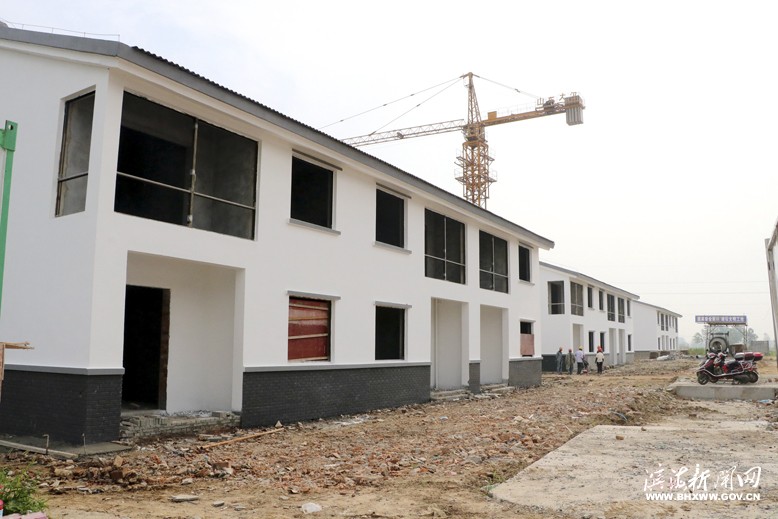 正紅鎮(zhèn)陳圩村農民集中居住區(qū)建設現(xiàn)場