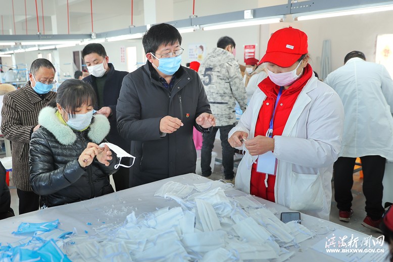縣工信局幫助企業(yè)解決用工、生產(chǎn)問(wèn)題