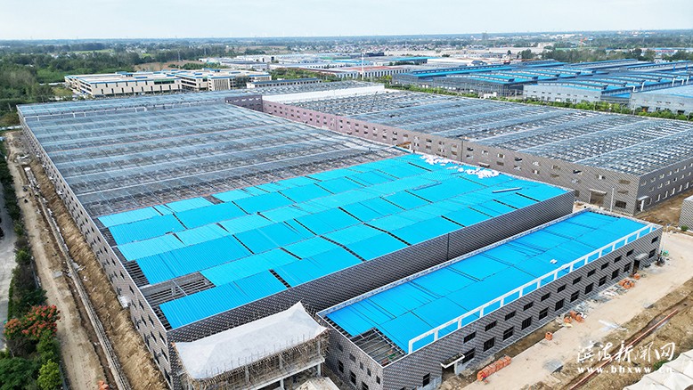 我縣推動重大項目建設(shè)